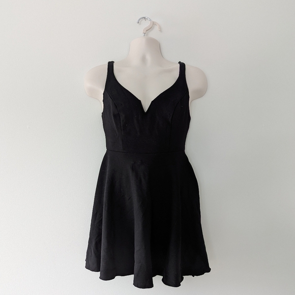 Kimchi Blue Heart of the Ocean Fit+Flare Mini Sweetheart Dress Black - Medium - Picture 2 of 10